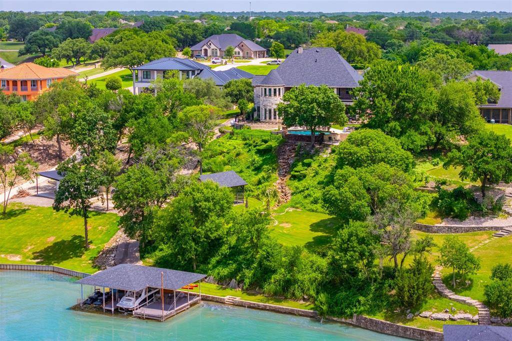 Granbury, TX 76049,1916 W Emerald Bend Court
