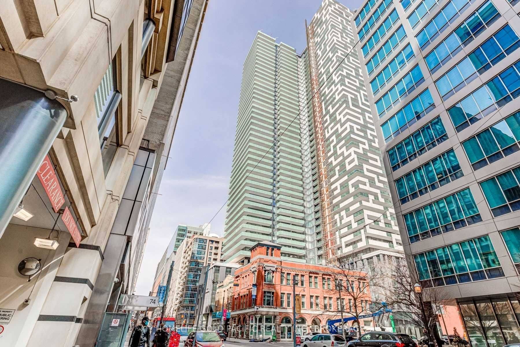 25 Richmond ST E #1009, Toronto C08, ON M5C 0A6