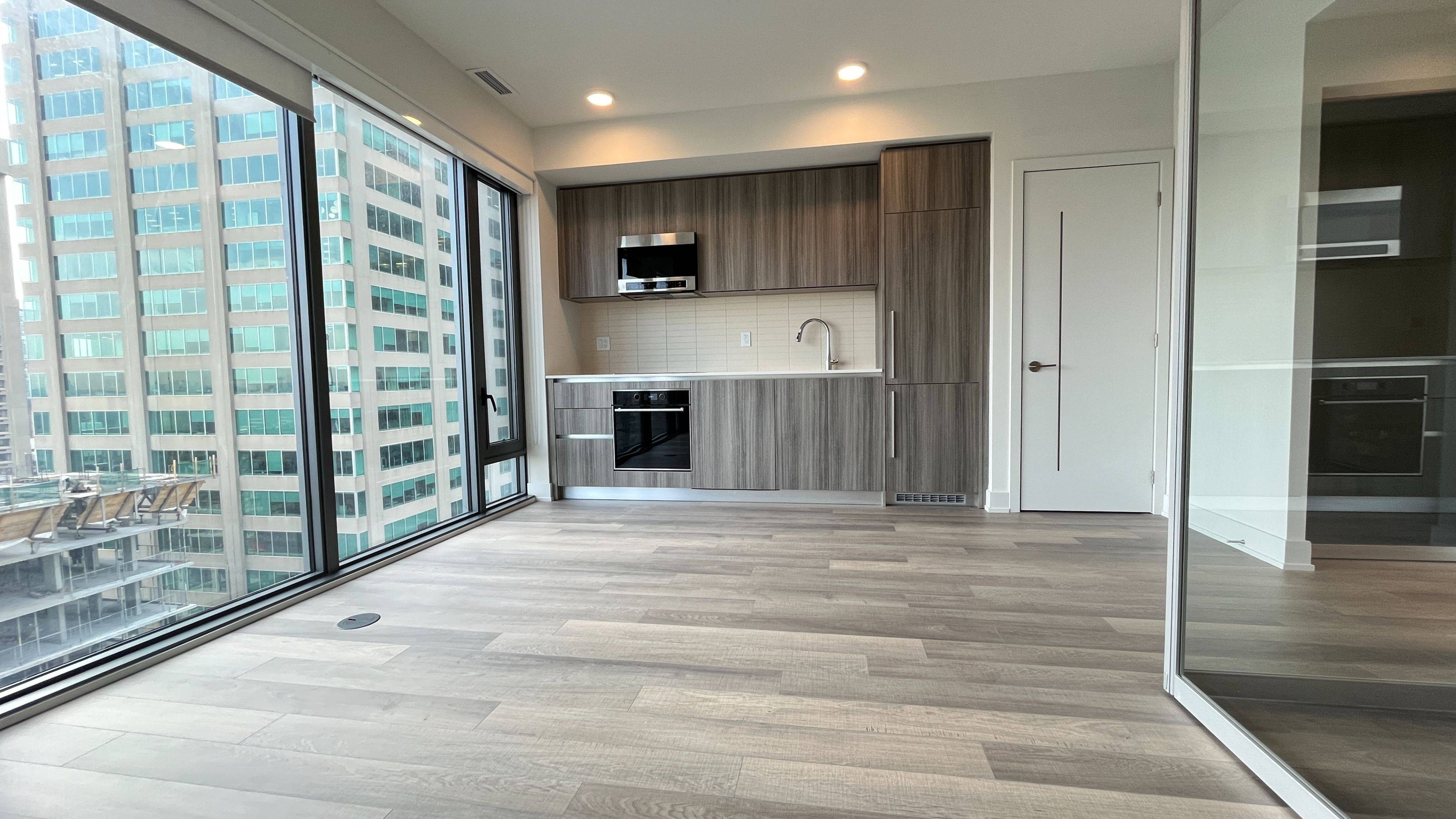 Toronto C02, ON M4W 0B6,8 Cumberland ST #2507