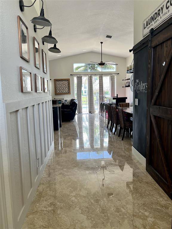 Pembroke Pines, FL 33025,11610 SW 12th St