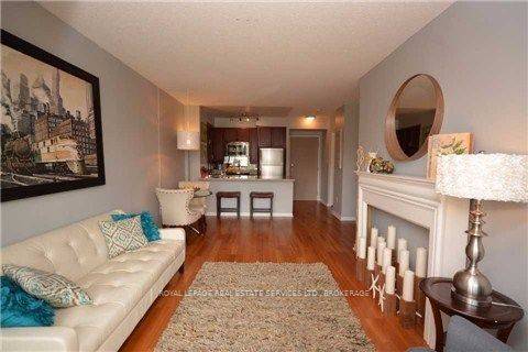 Toronto W02, ON M6P 1X4,2495 Dundas ST W #310