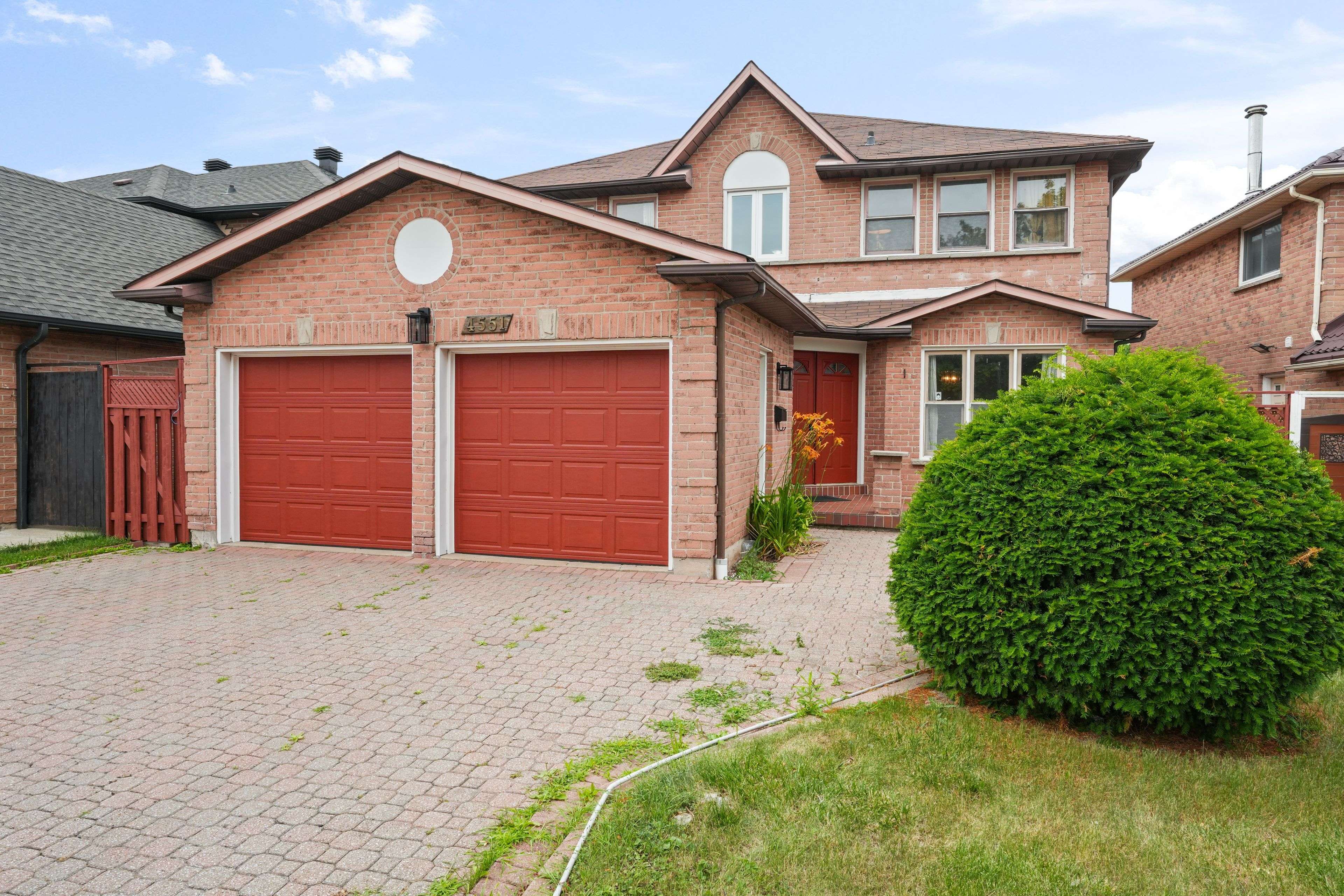 Mississauga, ON L5R 1Z5,4551 Guildwood WAY