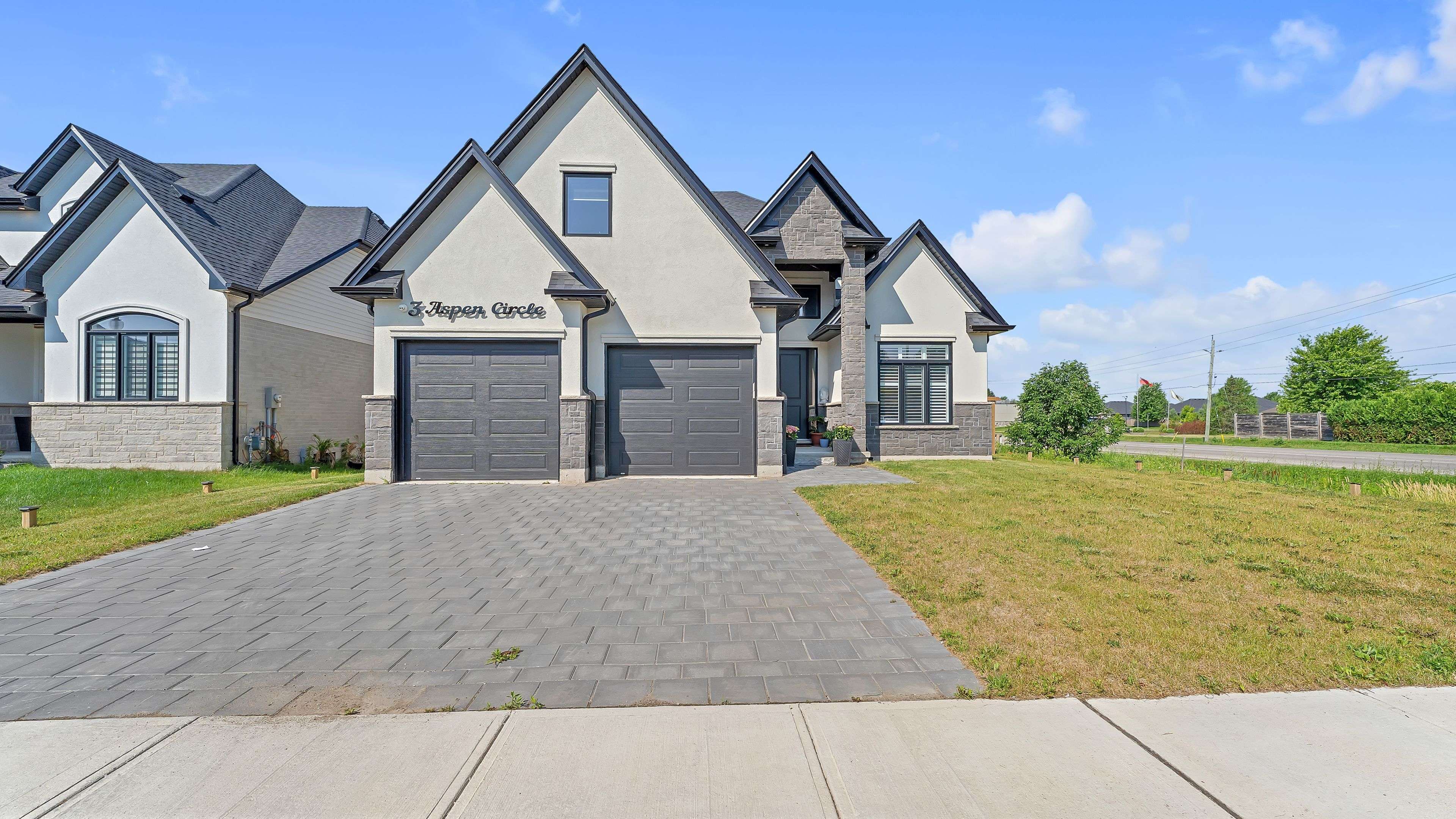 3 Aspen CIR, Thames Centre, ON N0M 2P0