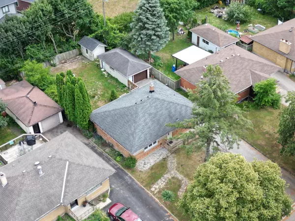 London East, ON N5V 2G9,138 MARK ST