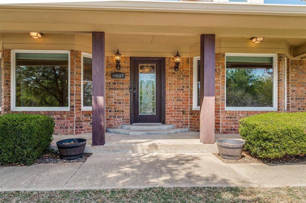 Granbury, TX 76049,9807 Ravenswood Road