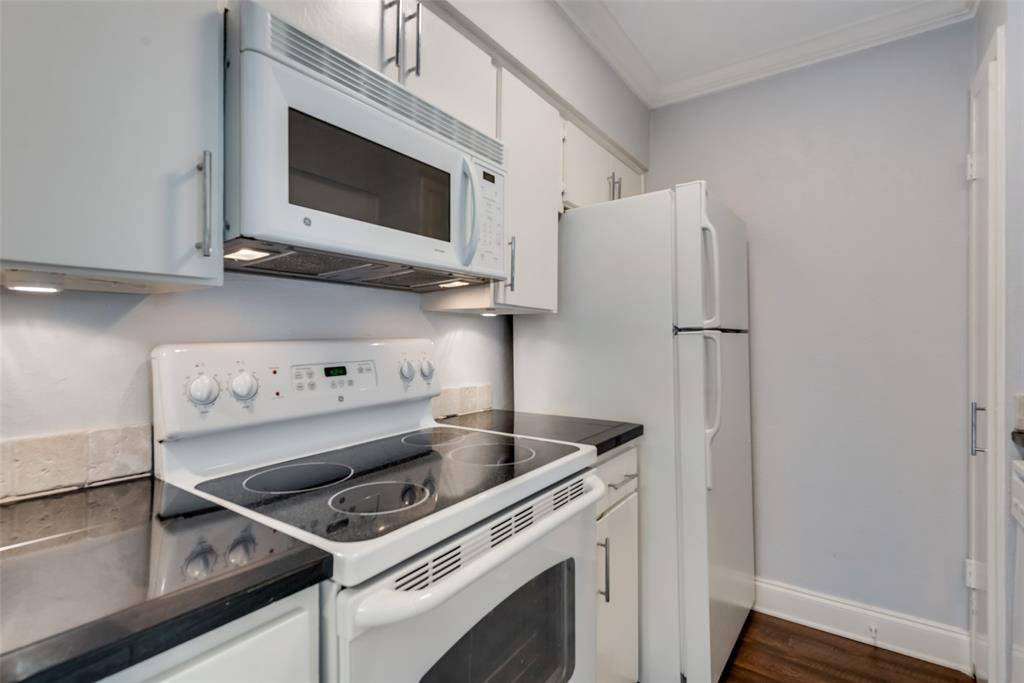 Dallas, TX 75219,4211 Holland Avenue #203