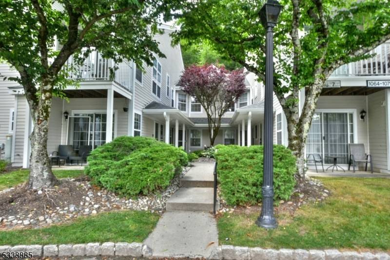 Mahwah Twp., NJ 07430,1071 Cambridge Ct