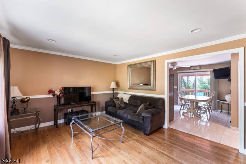 North Plainfield Boro, NJ 07060,109 Interhaven Ave