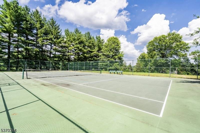 Clinton Twp., NJ 08801,59 Meadowview Dr