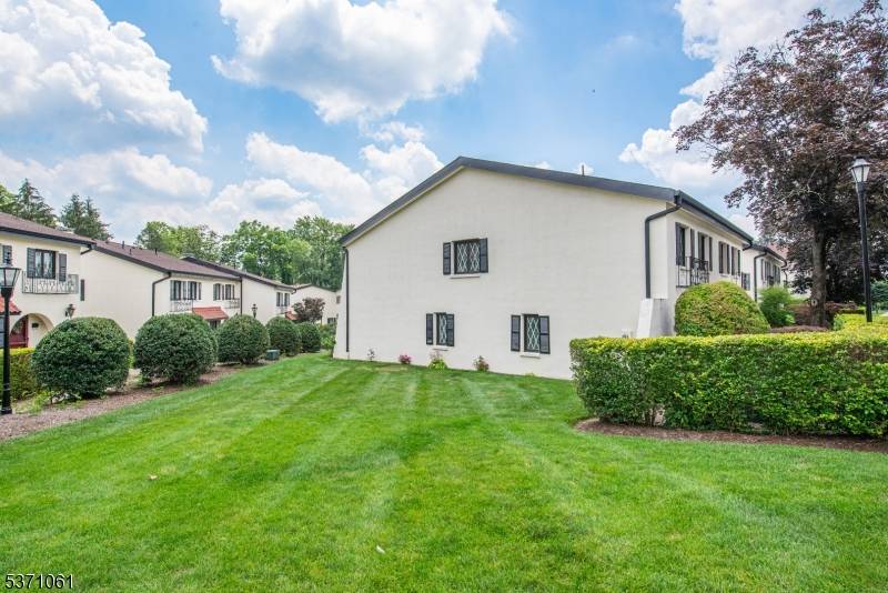 Morristown Town, NJ 07960,11E DORADO DR