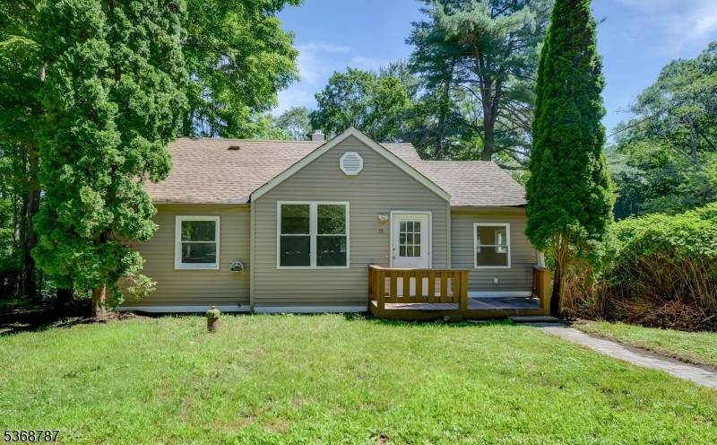 Jefferson Twp., NJ 07885,15 River Rd. (AKA Larry Rd)