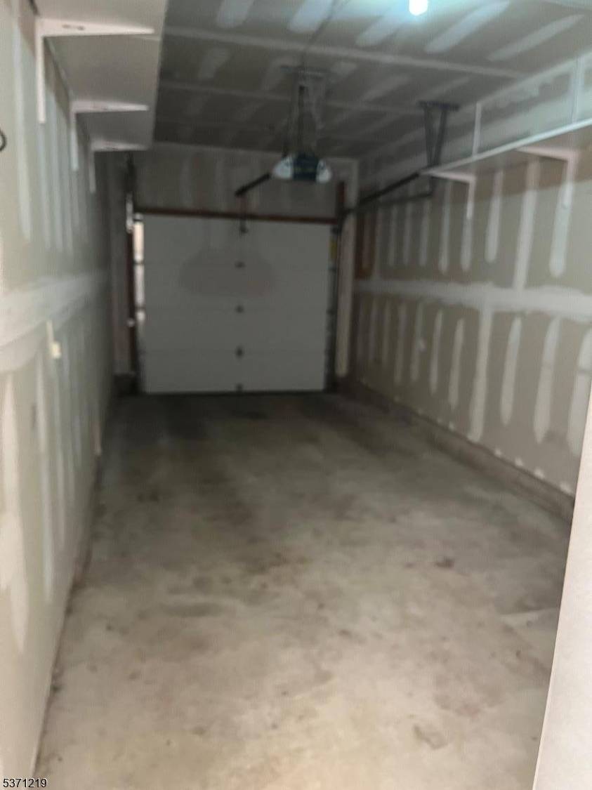Clifton City, NJ 07013,155 George Russell Way