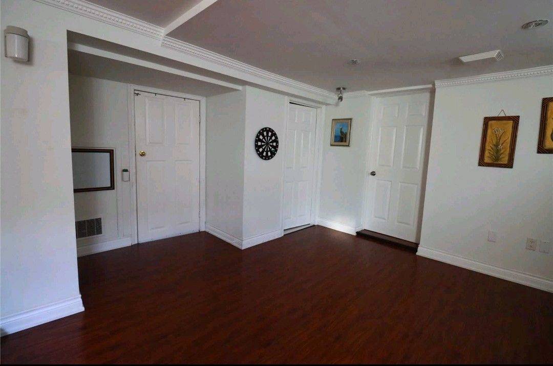 Toronto E04, ON M1R 2S5,1382 Warden AVE #Basement