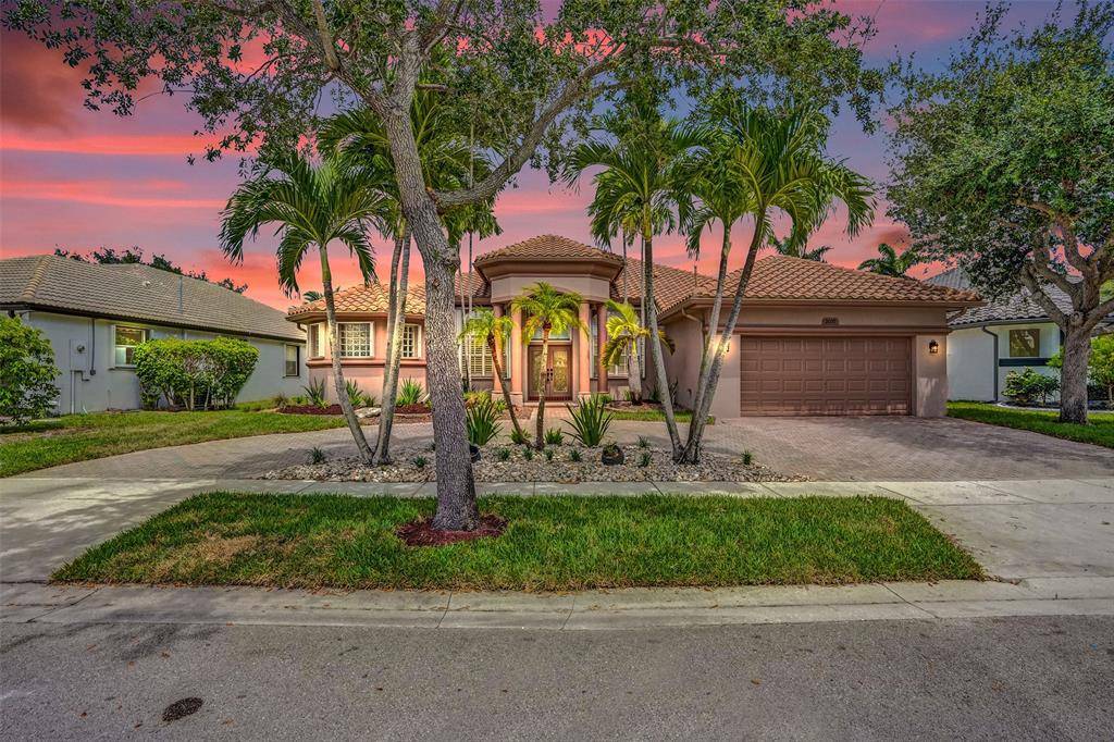 2037 NW 139th Ave, Pembroke Pines, FL 33028