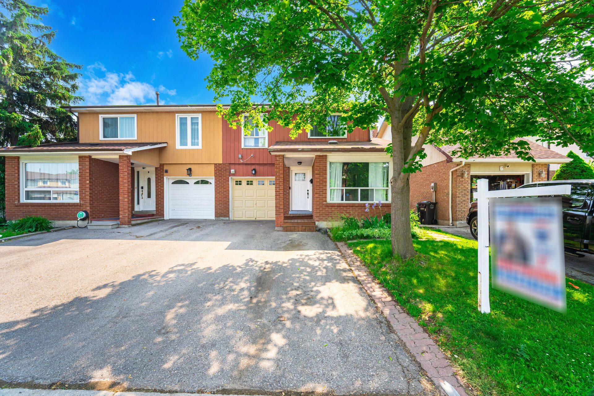Brampton, ON L6V 3M3,4 Hinchley Wood GRV