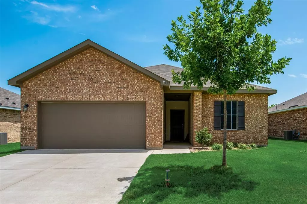 Crowley, TX 76036,425 Waterline Drive