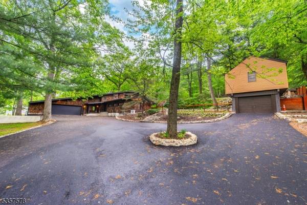 203 Stanhope Rd, Sparta Twp., NJ 07871