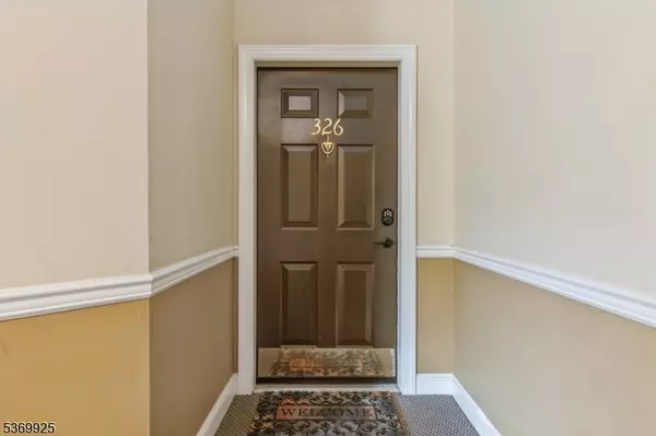 Matawan Boro, NJ 07747,326 Sloan Ct #326