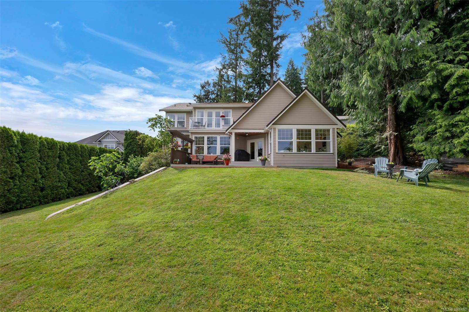 7376 Ridgedown Crt, Central Saanich, BC V8M 2H7