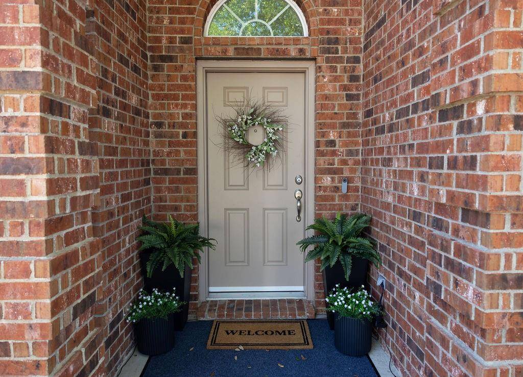 Rockwall, TX 75087,1233 Blue Brook Drive