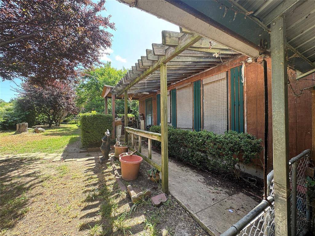 Lone Oak, TX 75453,8095 County Road 3415