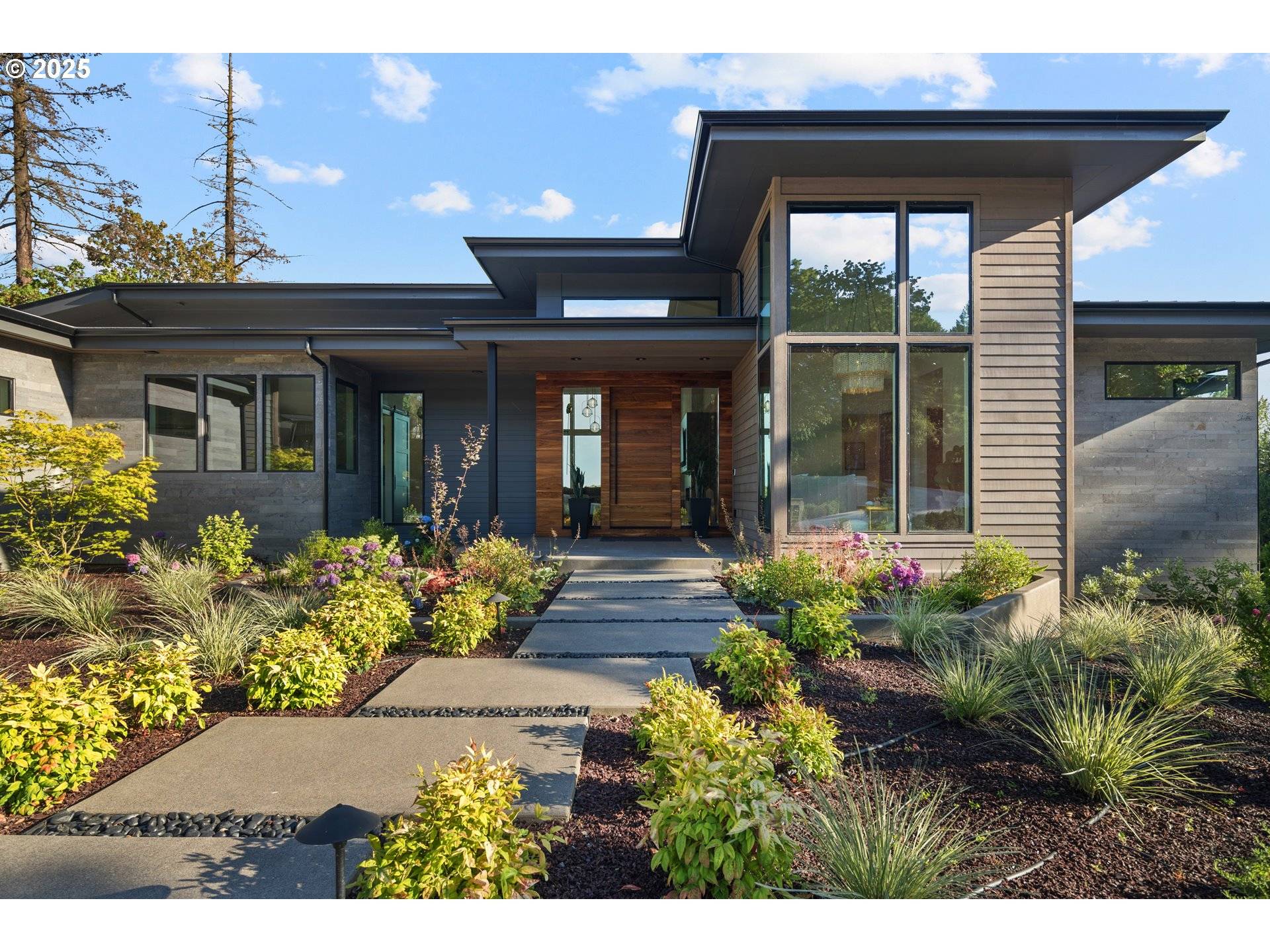 Vancouver, WA 98664,11011 SE EVERGREEN HWY
