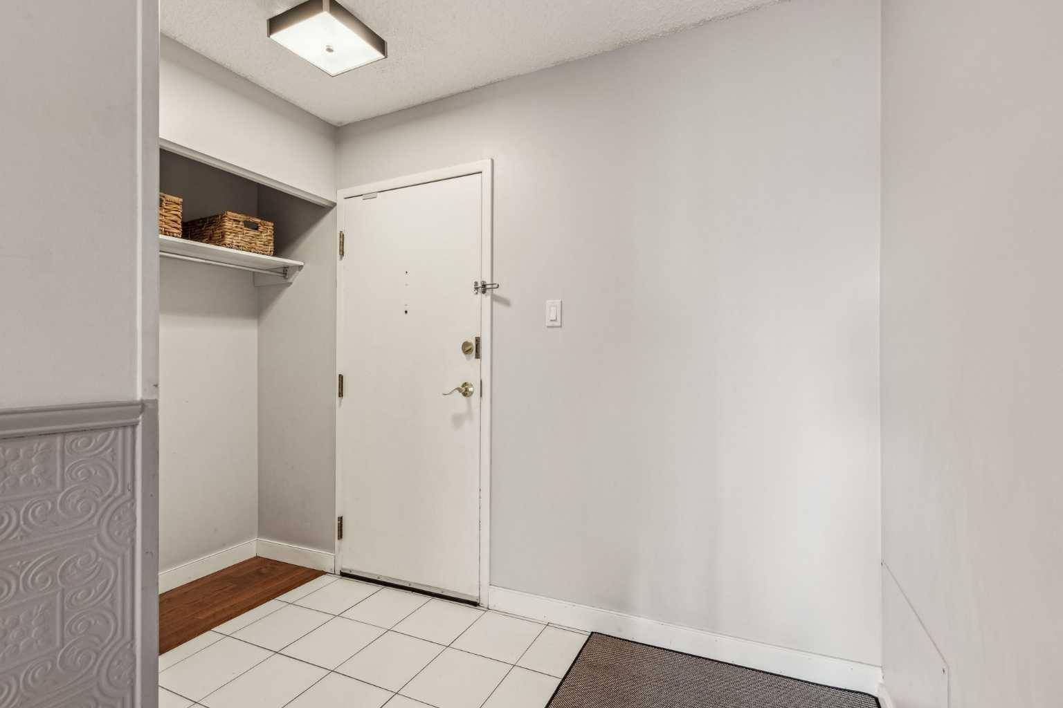 Calgary, AB T2R 0M7,537 14 AVE SW #601