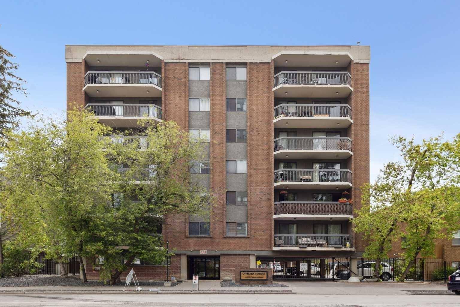 537 14 AVE Southwest #601, Calgary, AB T2R 0M7