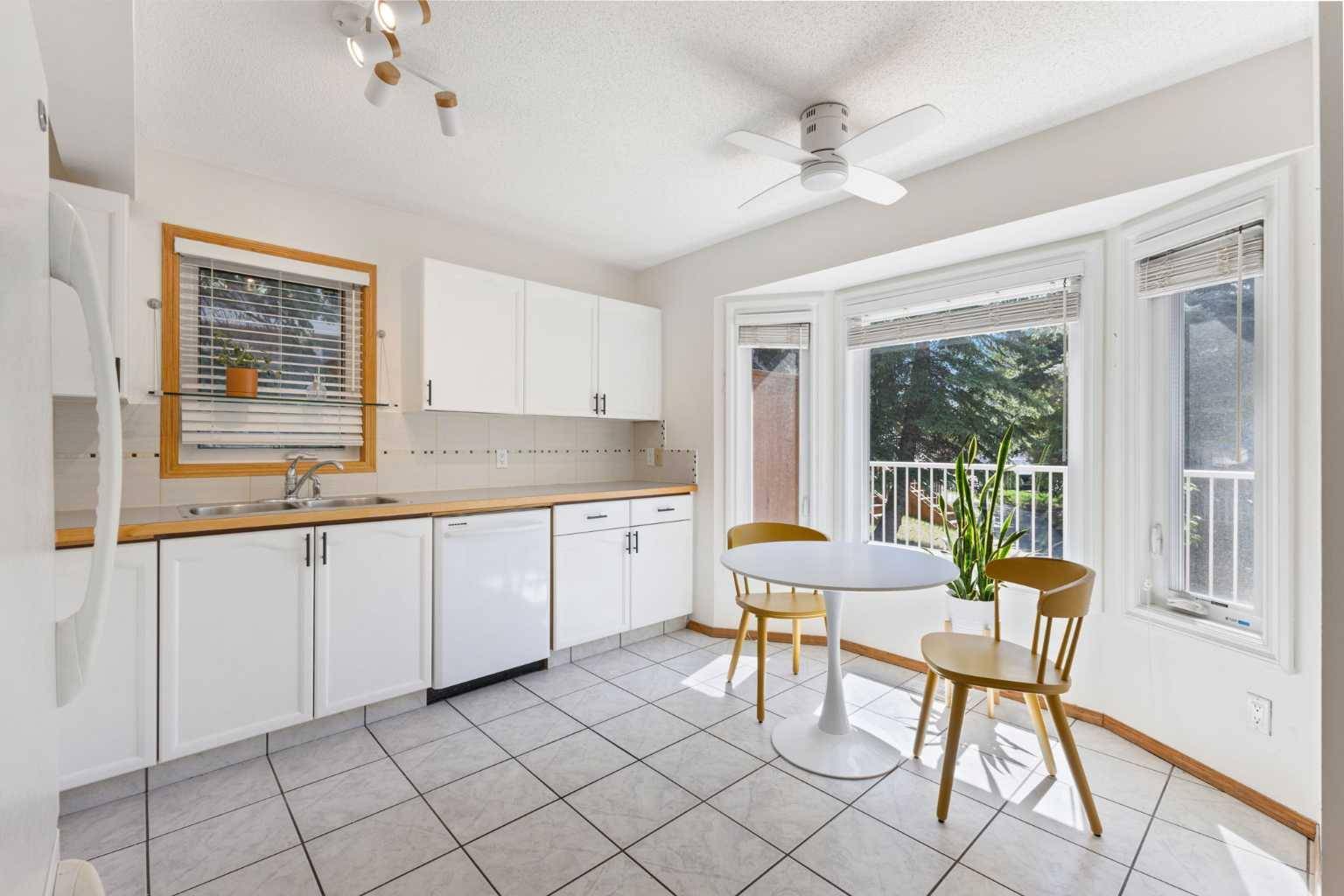 Calgary, AB T2W 5N9,123 Cedarwood PARK SW