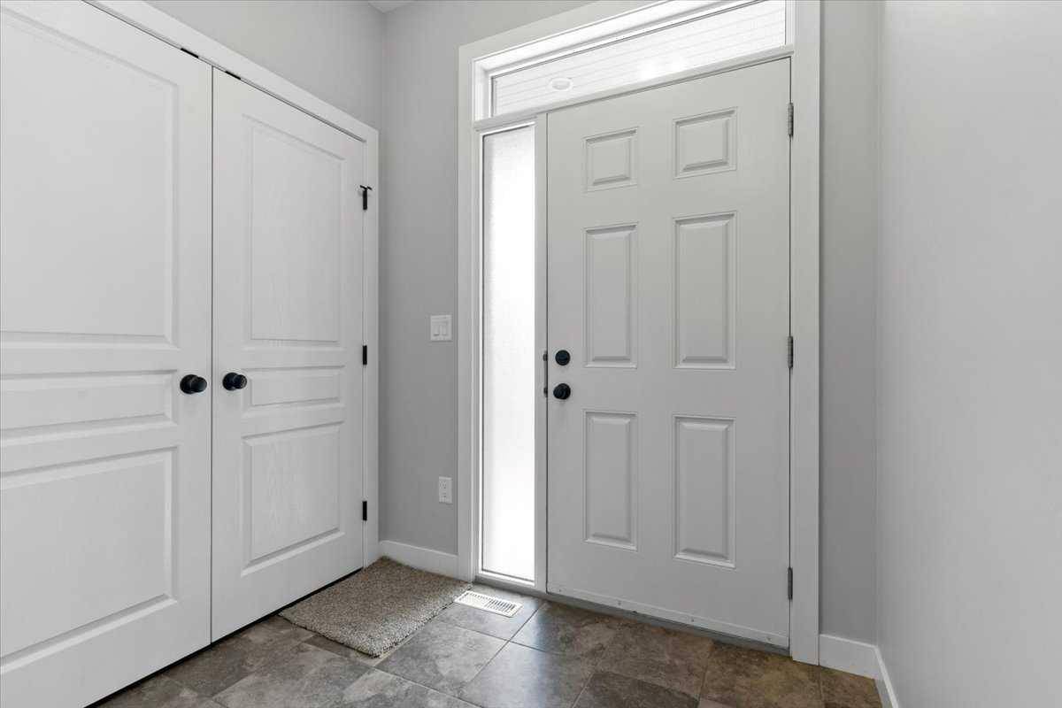 Rural Grande Prairie No. 1 County Of, AB T8W 0S1,10307 149 AVE #B