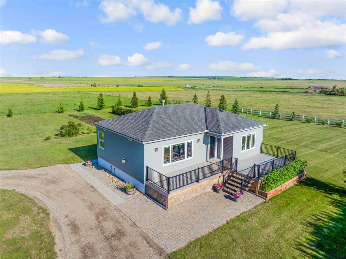 Rural Foothills County, AB T0L0J0,338102 272 ST East
