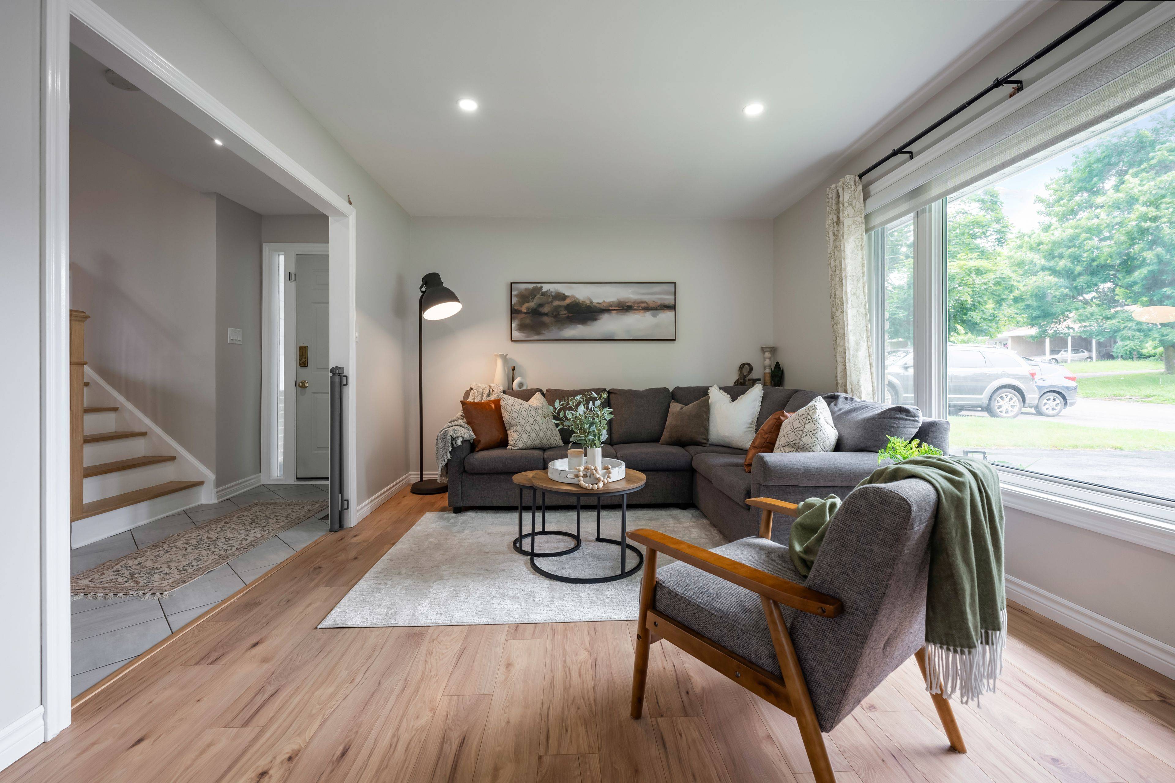 Orangeville, ON L9W 2V2,33 Caledonia RD