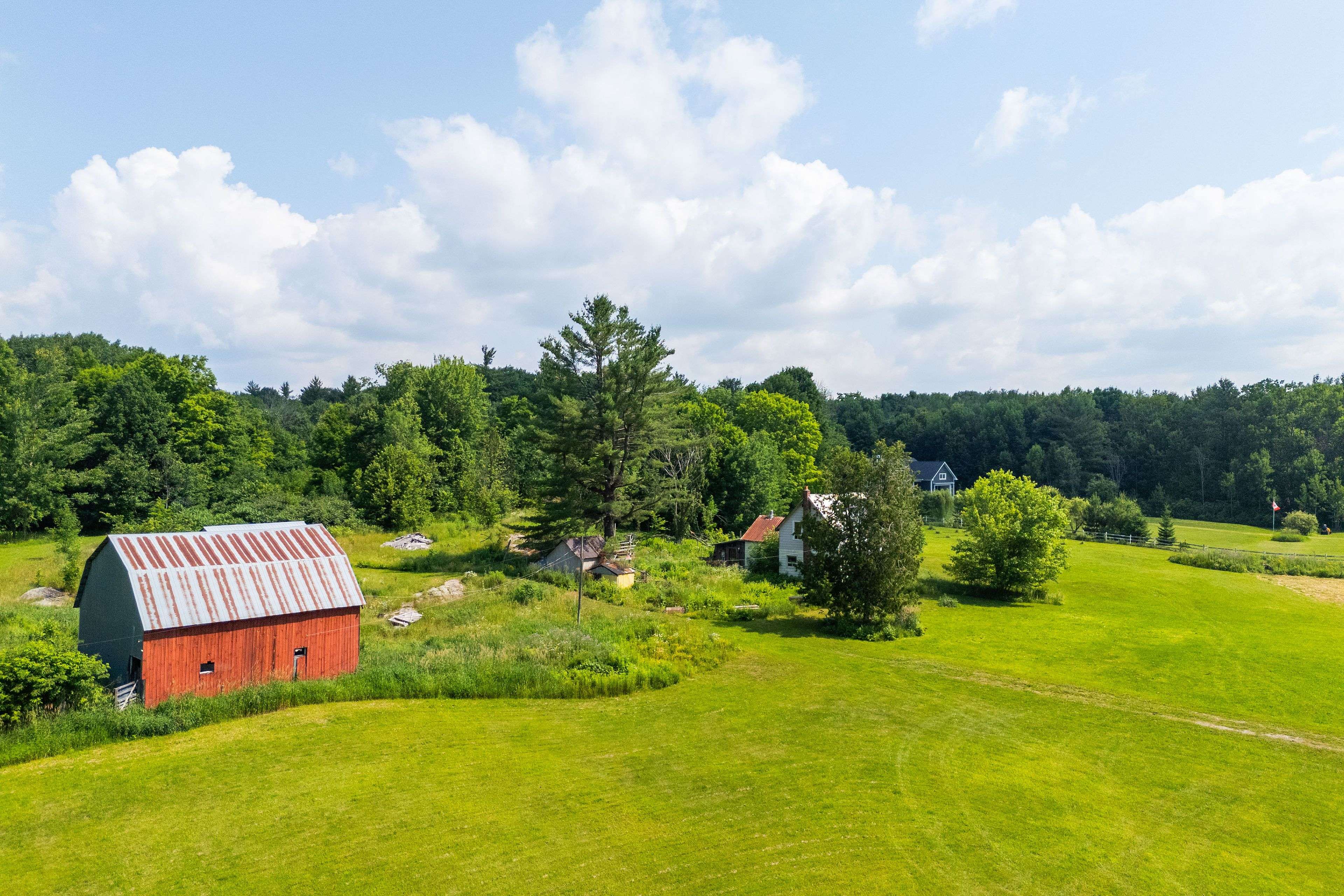 Gravenhurst, ON P0E 1N0,1316 Graham RD