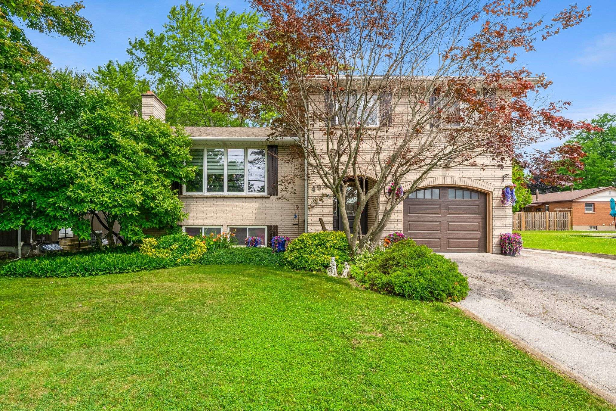 Welland, ON L3C 4X1,494 Fitch ST