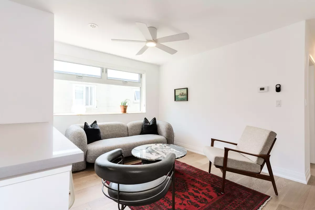 Toronto C03, ON M6C 2P1,423 Vaughan RD #3