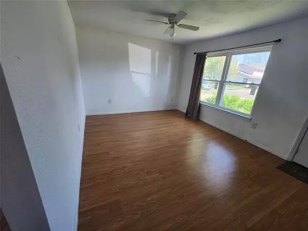 Irving, TX 75060,2931 W 11th Street
