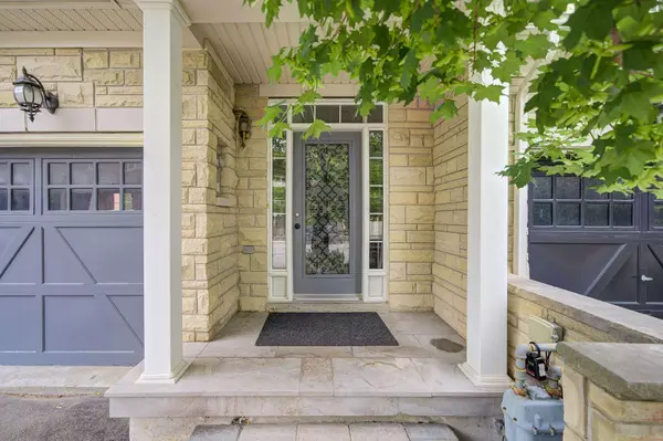 Richmond Hill, ON L4E 0C9,280 Paradelle DR #4