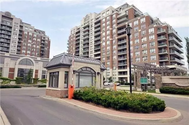 350 Red Maple RD S #408, Richmond Hill, ON L4C 0T5