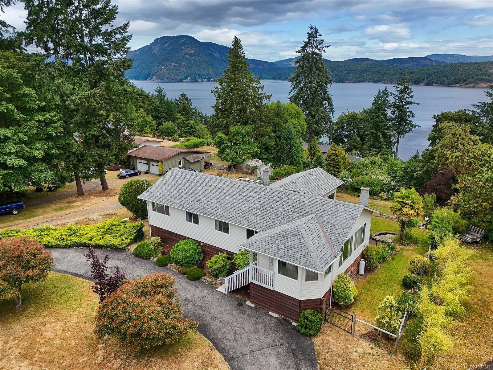 Duncan, BC V0R 1N2,1125 Fairbanks Rd
