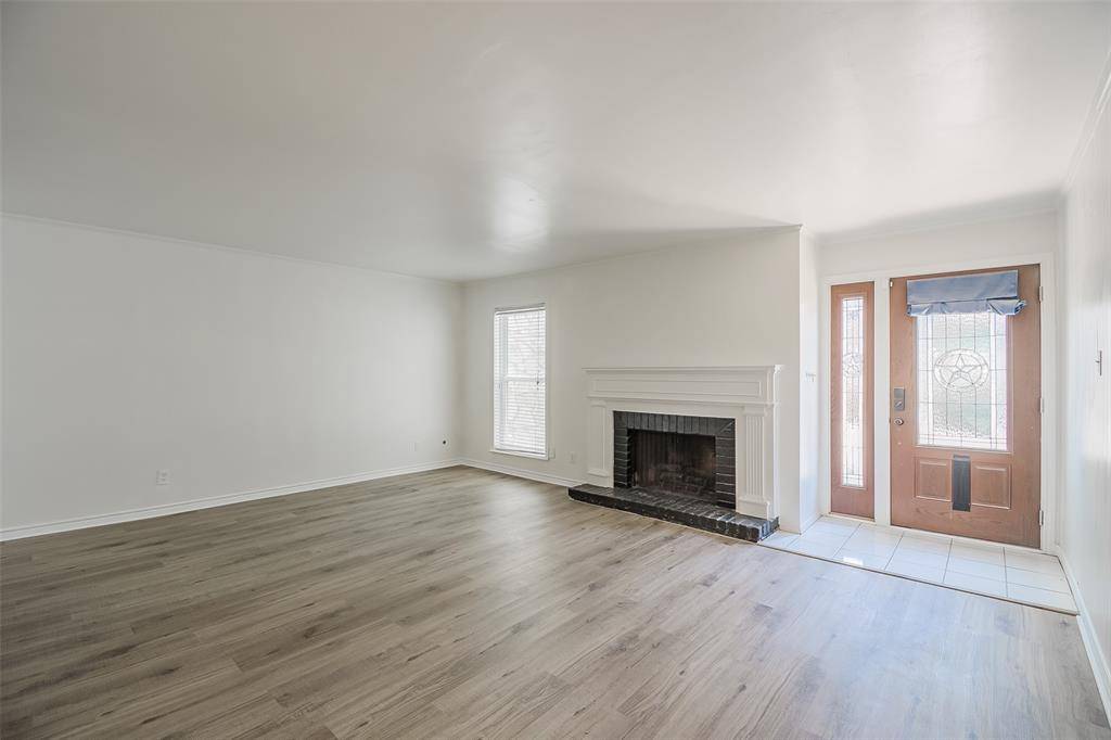 Dallas, TX 75248,5907 Copperwood Lane #1138