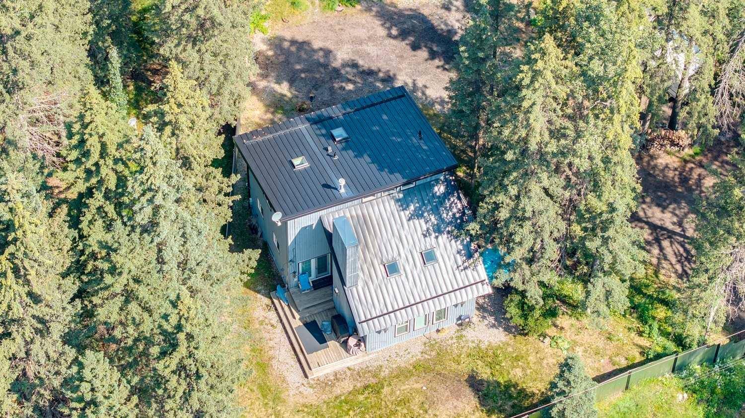 105 Bracken RD, Bragg Creek, AB T0L 0K0