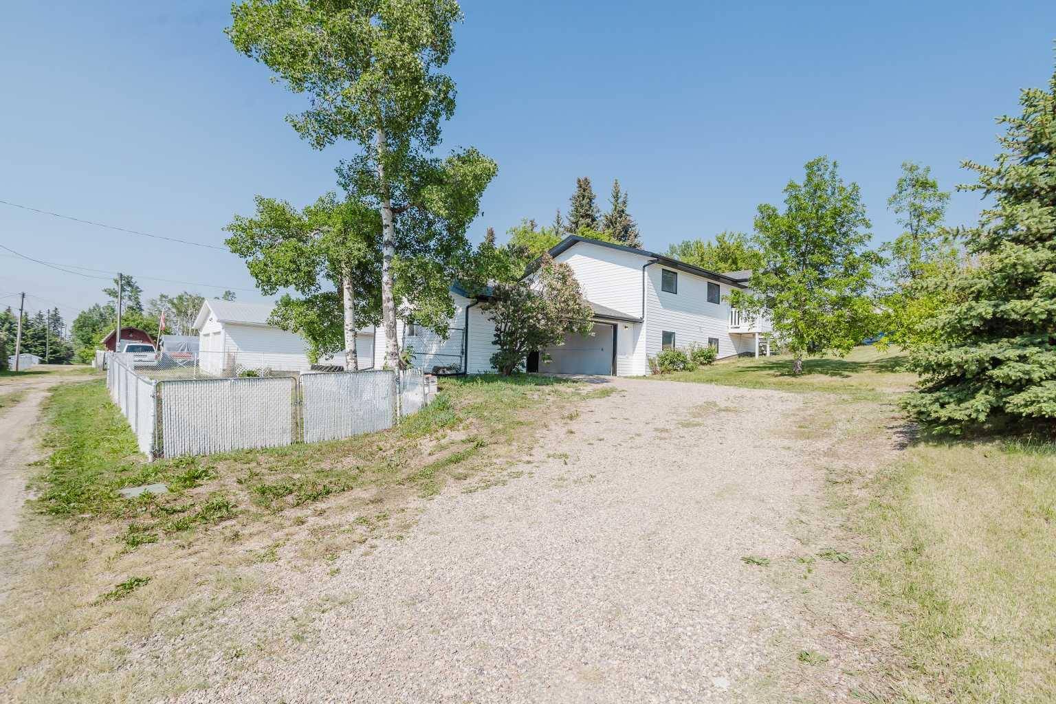 Delburne, AB T0M 0V0,2102 24 AVE