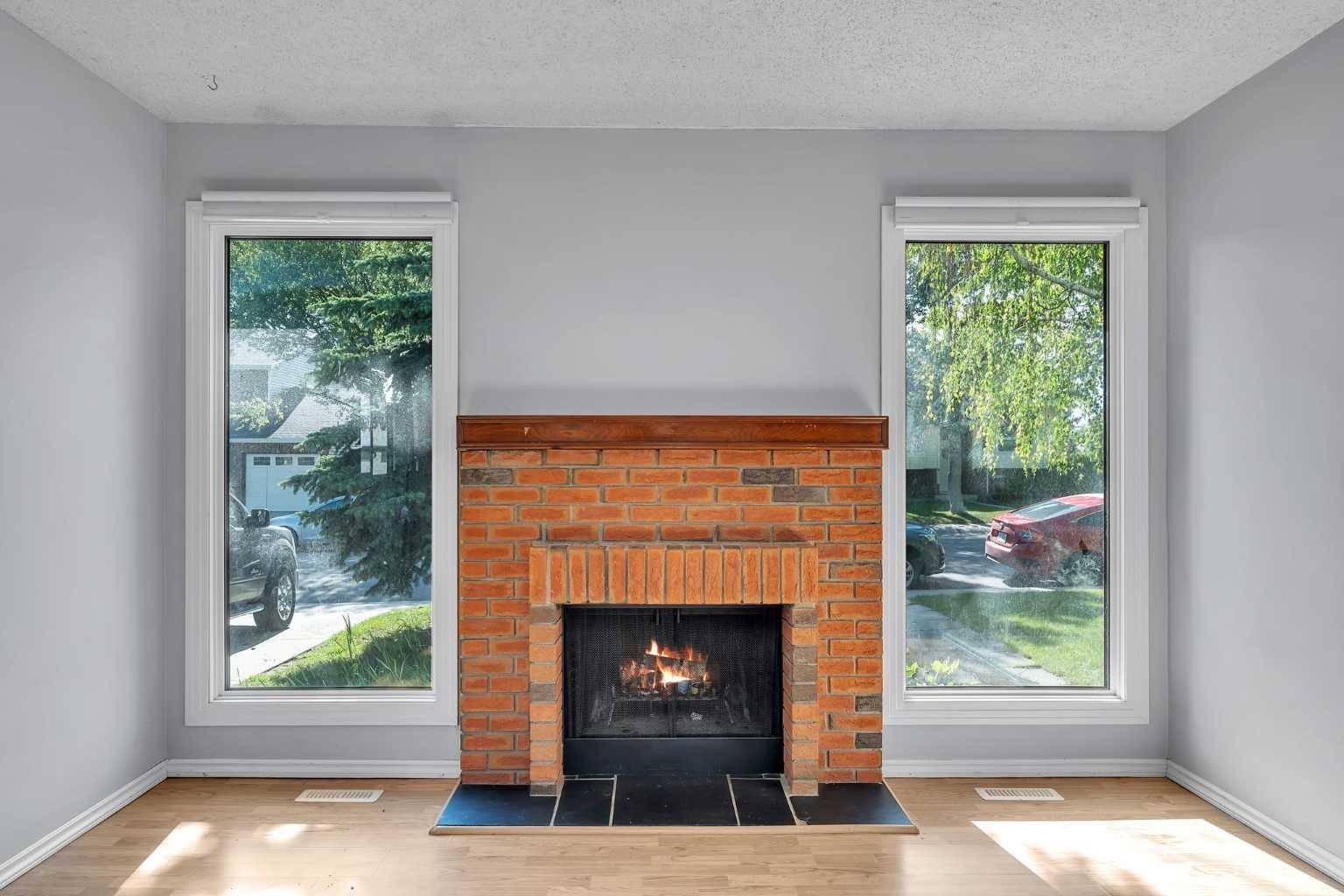Airdrie, AB T4A1Y1,36 Marquis PL Southeast
