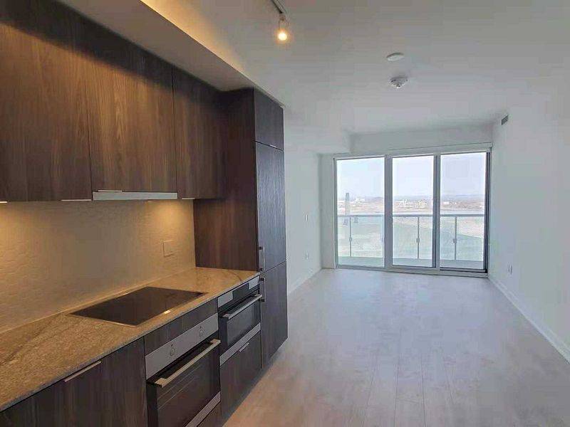 Toronto C08, ON M5E 0C5,15 Queens Quay E #1510