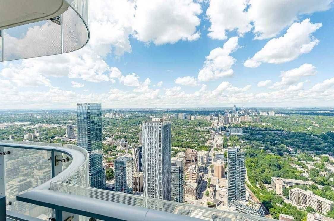 Toronto C02, ON M4W 1A9,1 Bloor ST E #5201