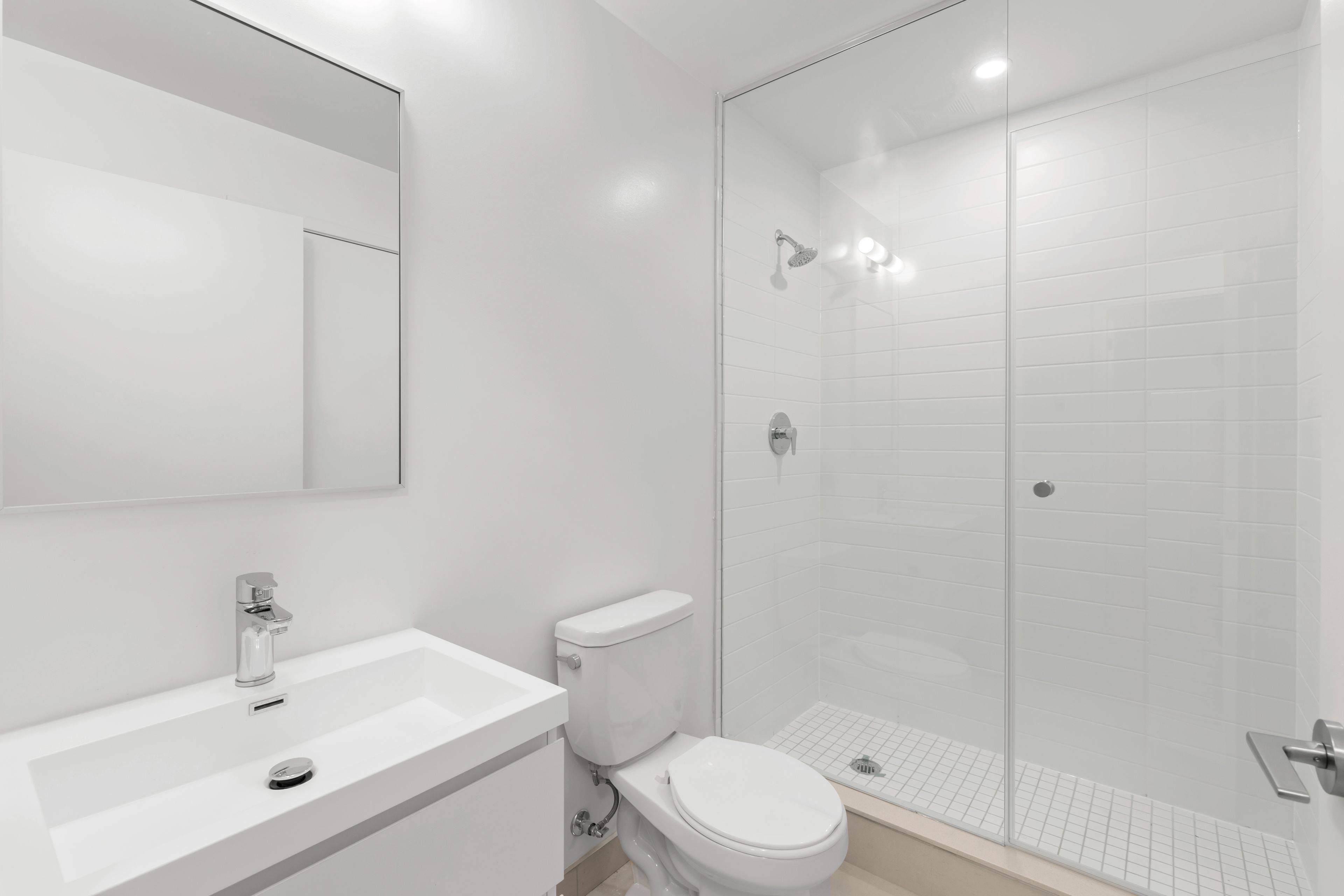 Markham, ON L6G 0H5,8119 Birchmount RD #603