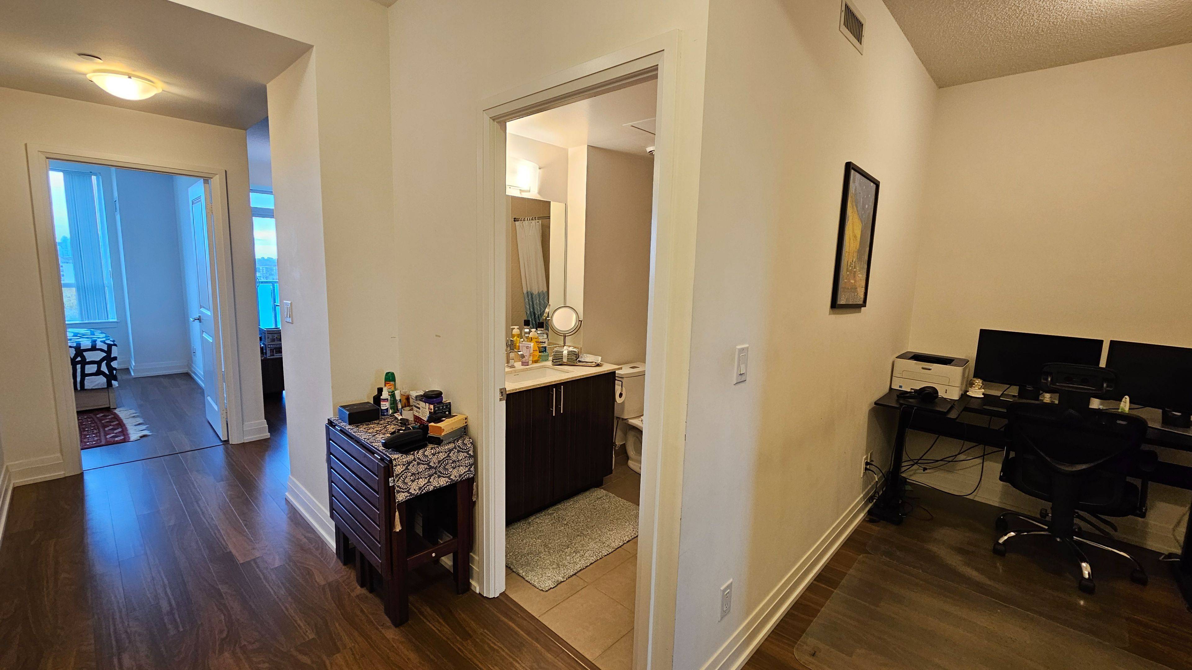 Markham, ON L3T 0E1,7167 Yonge ST #1007