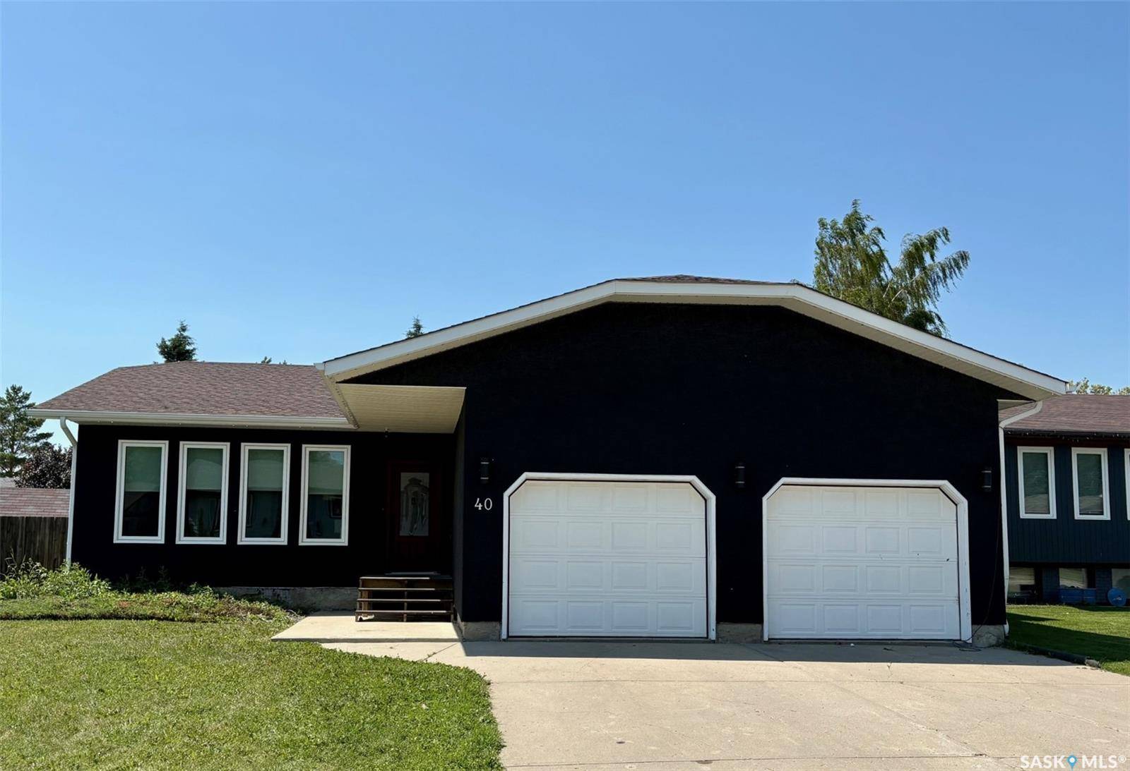 40 Bull CRESCENT, Yorkton, SK S3N 3W7