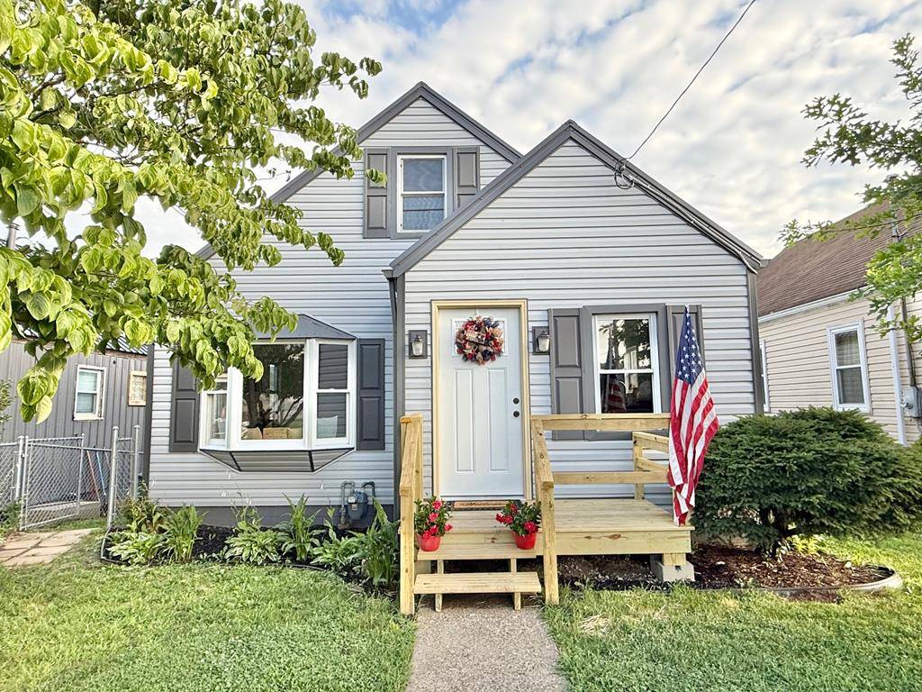 *1707 7th St., Moundsville, WV 26041