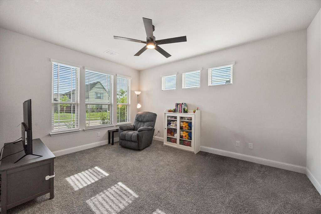 Waxahachie, TX 75165,280 Sparkling Springs Drive